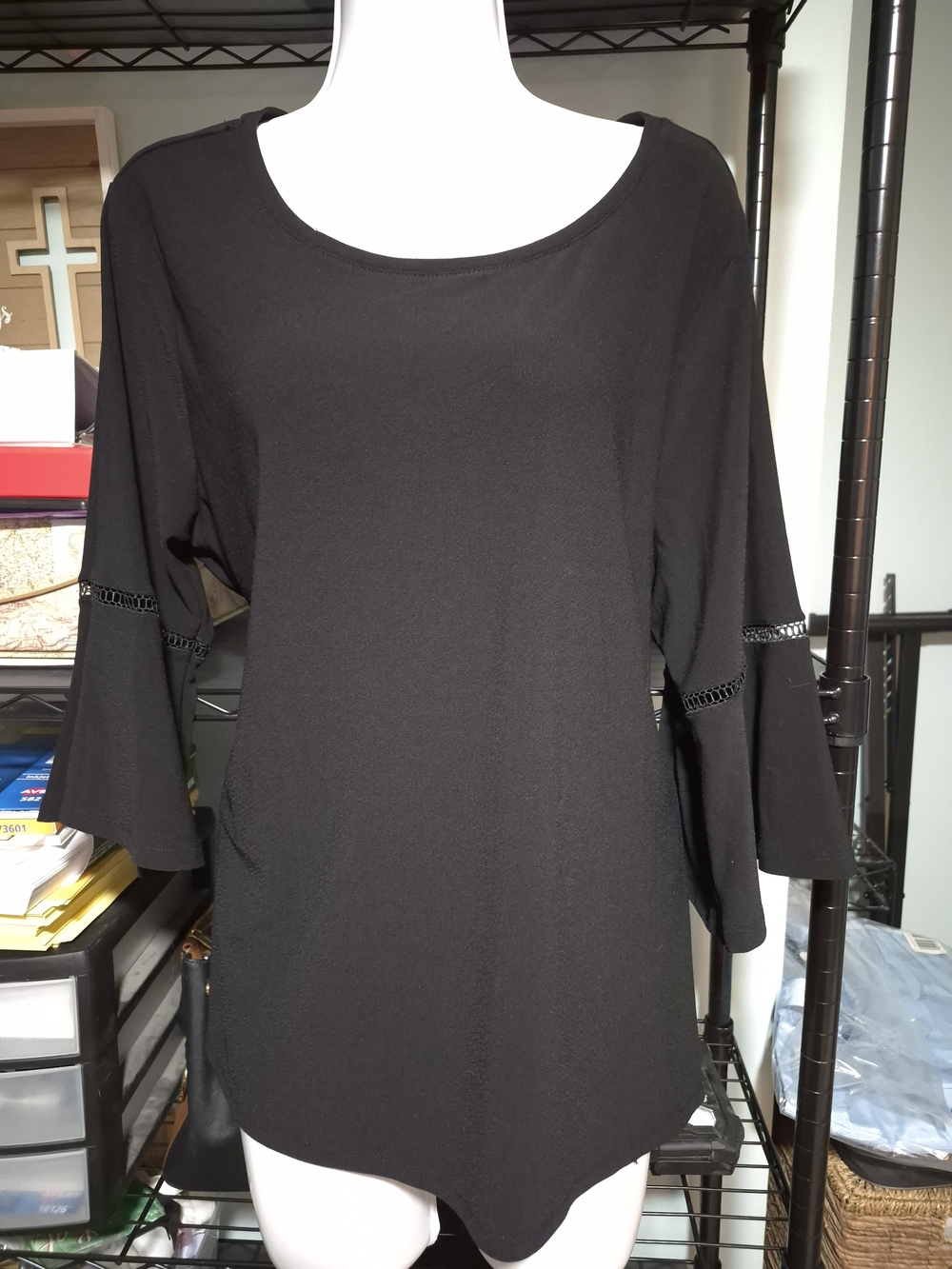 Chaus New York 2XL Classic Black Bell-Sleeve Women's Top
